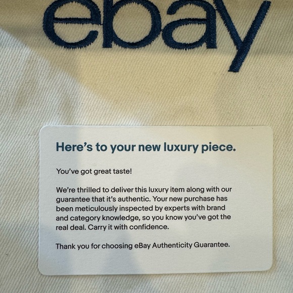 Chanel Iridescent Purple Passport Cover - Picture 9 of 15